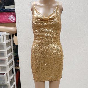STUNNING GOLD SEQUINE PARTY DRESS BY CELEBRITY FASHION BY HERA COLLECTION SIZE S